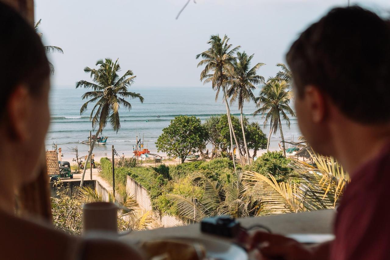 Lucky'S Surf Camp Bed and Breakfast Weligama Buitenkant foto