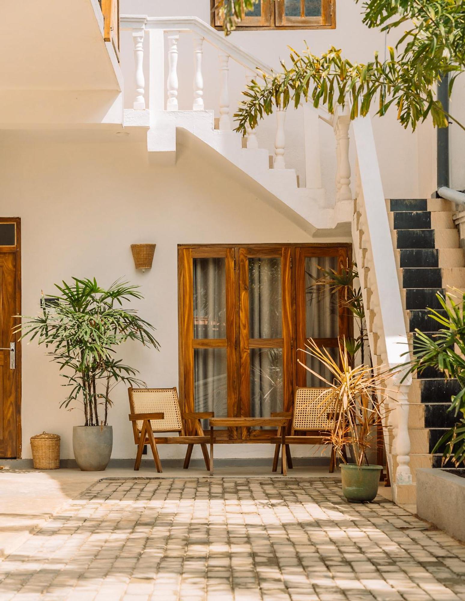 Lucky'S Surf Camp Bed and Breakfast Weligama Buitenkant foto